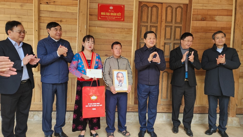 de_an_09_co_y_nghia_xa_hoi_nhan_van_sau_sac_thiet_thuc_cham_lo_cho_nguoi_ngheo_huong_toi_ky_niem_70_nam_chien_thang_dien_bien_phu.jpg