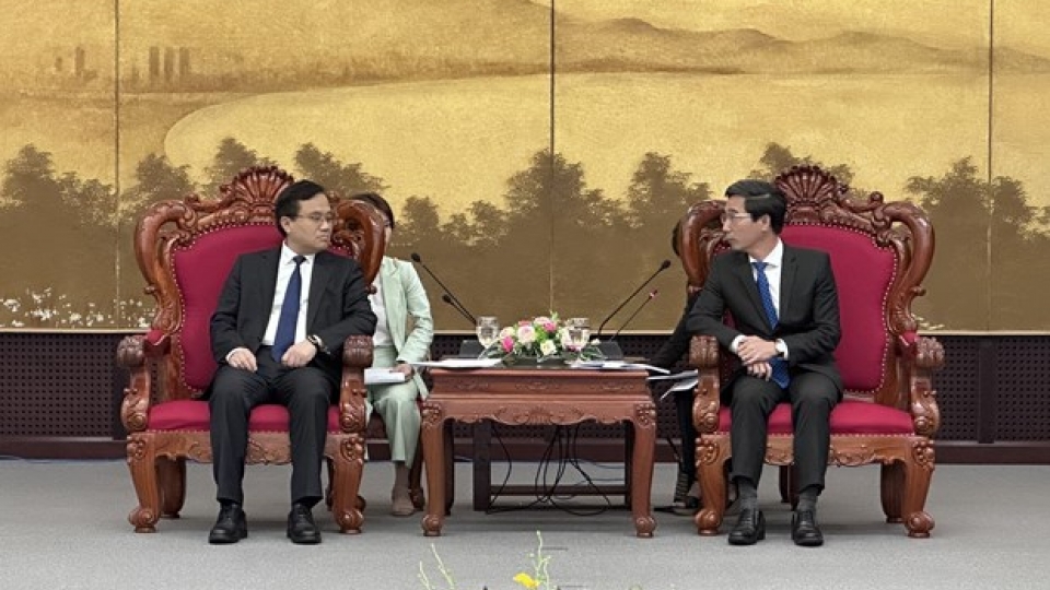 vna_potal_lanh_dao_thanh_pho_da_nang_tiep_pho_tinh_truong_tinh_son_dong_trung_quoc_7267280.jpeg