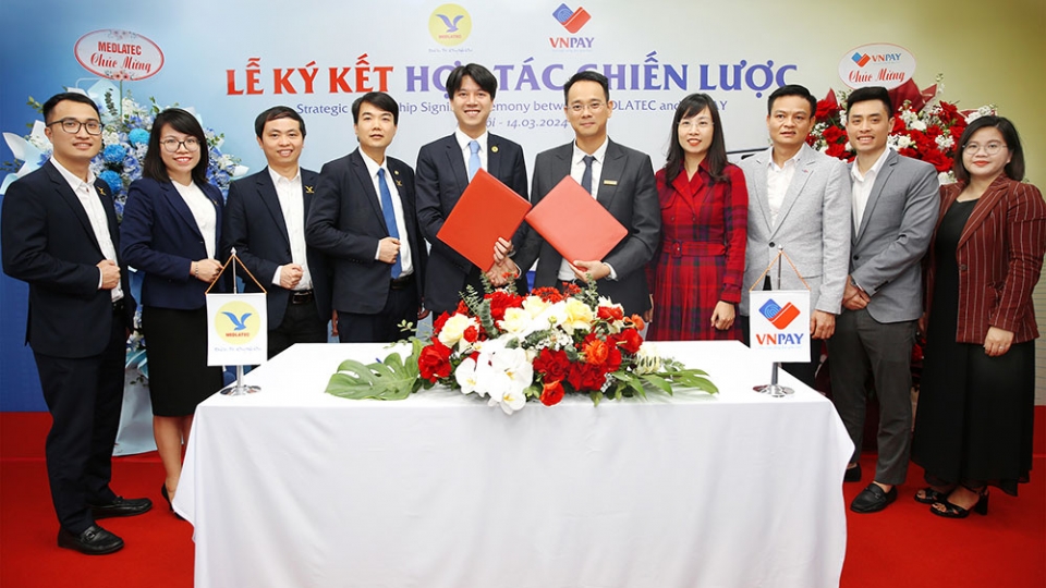 vnpay-hop-tac-voi-medlatec.jpg