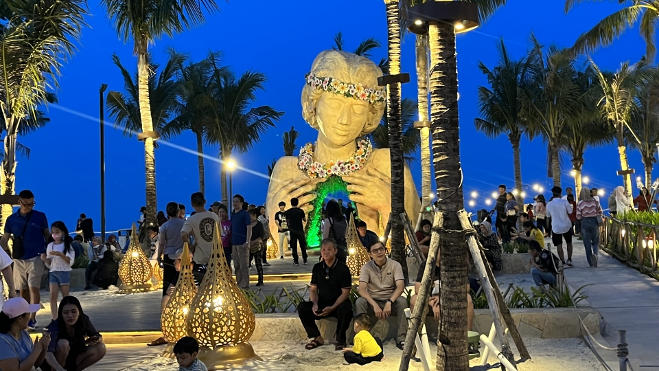 dan Indonesia ra bai bien tranh nong, thoi tiet nong Indonesia -vov.jpg