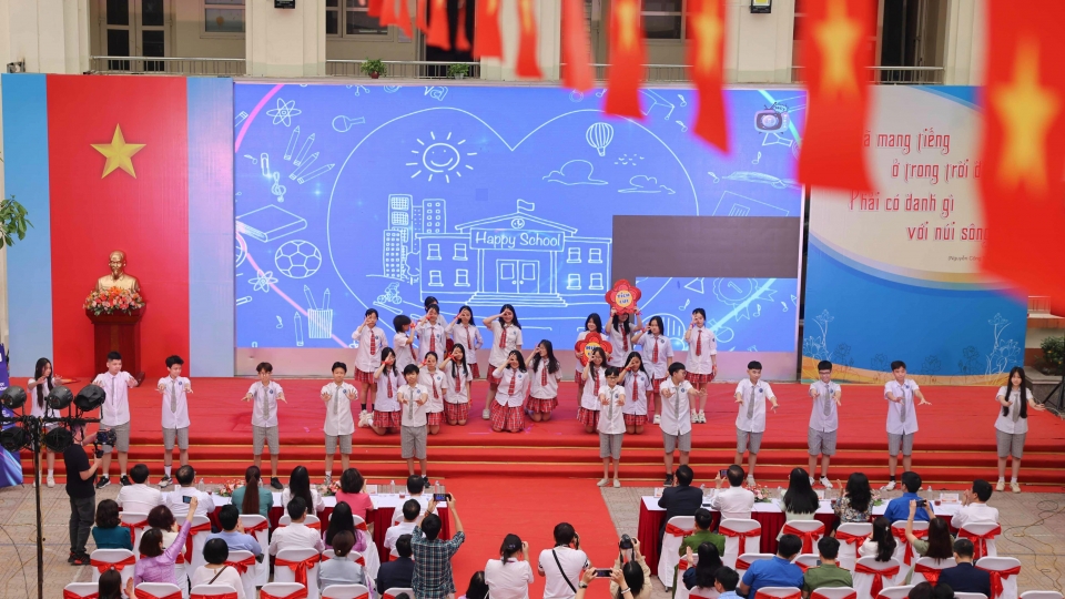 z5303945985294_e571022d8205b2cc47c1e4b40176c555.jpg