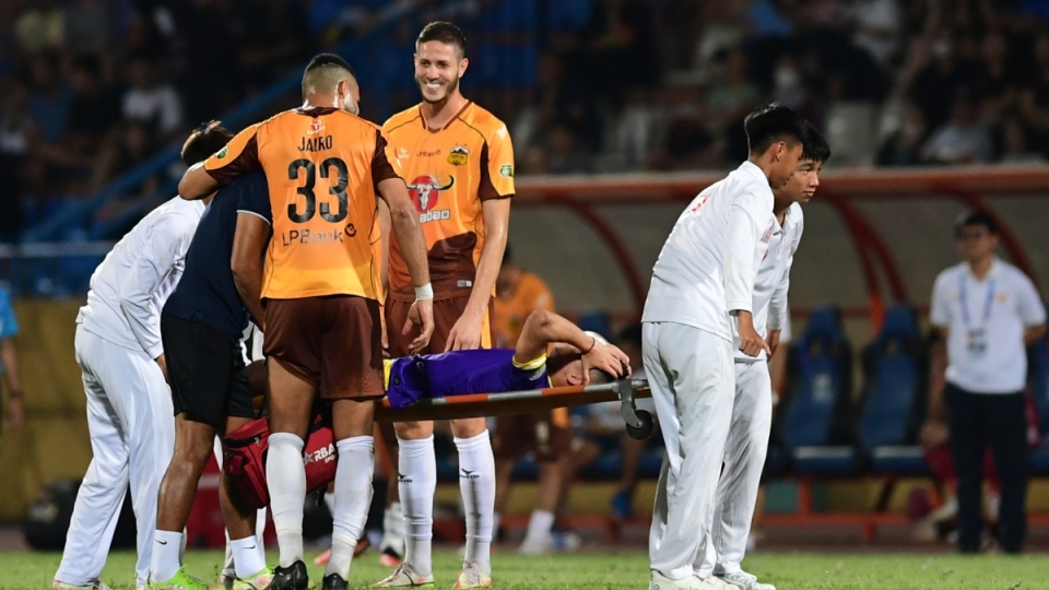 11._ha_noi_fc_2-0_hagl.jpg