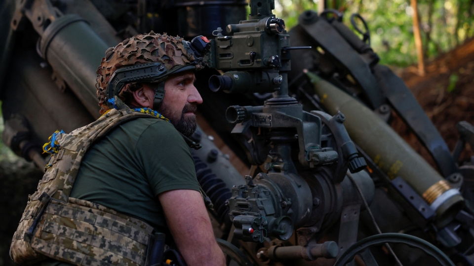 2024-05-01t160820z_1636517344_rc2fh7abanxx_rtrmadp_3_ukraine-crisis-east-artillery_1.jpg