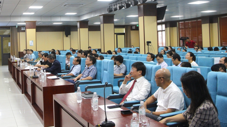 dai_bieu_du_hoi_thao_khoa_hoc_ve_y_hoc_duoi_nuoc_va_oxy_cao_ap.png