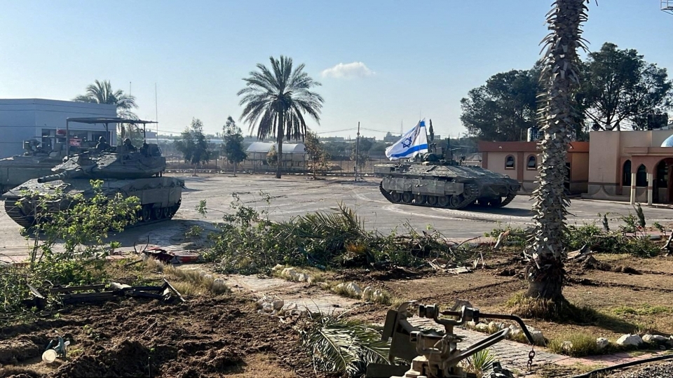 rs-2024-05-24t152941z_1723342281_rc2jl7amhkc8_rtrmadp_3_israel-palestinians-rafah-border.jpg