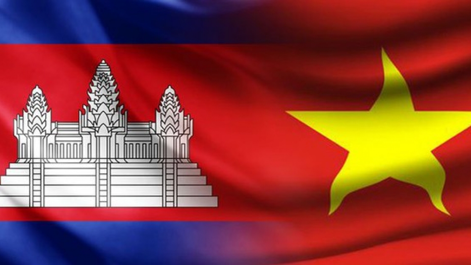 vietnamcambodia-16559767877281415463975-0-0-440-704-crop-16559767967231261619747.jpg