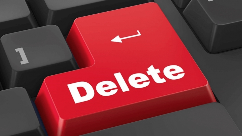 Truyện ngắn "Delete" - Xóa đi sự trống rỗng, nhạt nhẽo trong cuộc sống này