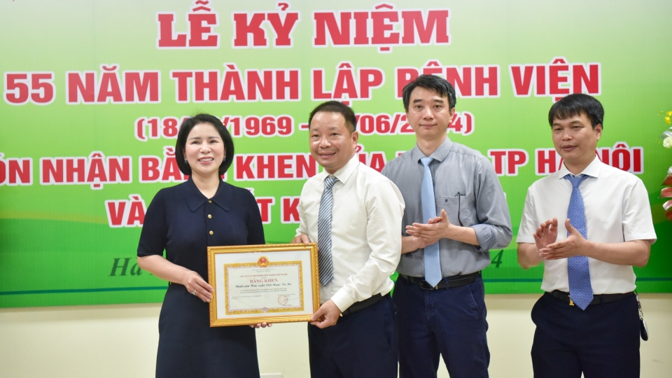 55_nam_thanh_lap_bv_viet_nam_cu_ba_1.jpg