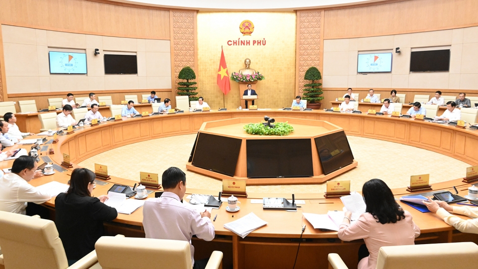 thu_tuong_pham_minh_chinh_du_chuyen_de_phap_luat_2.jpg