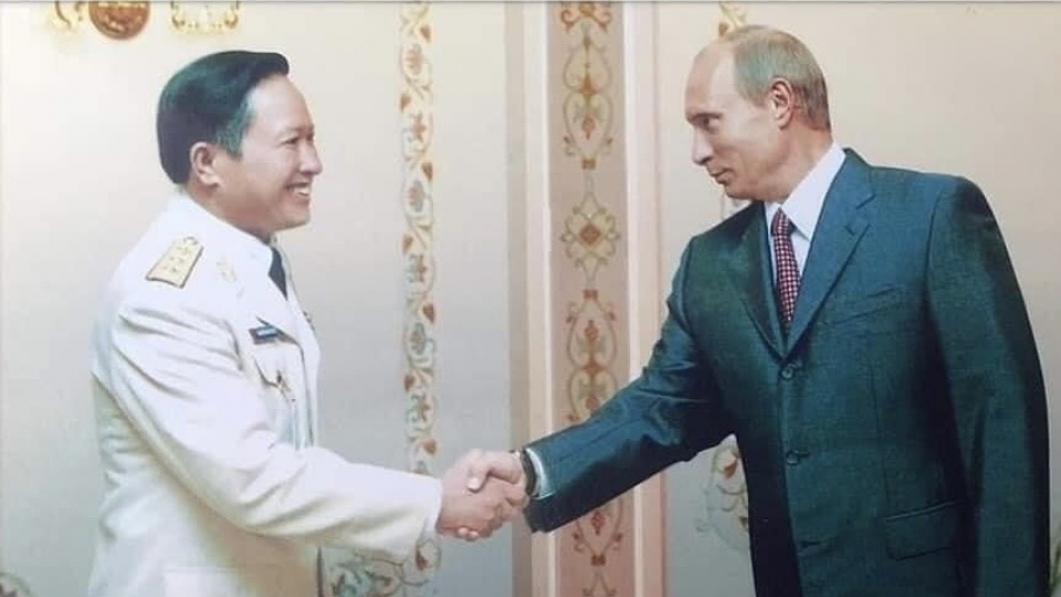 thuong-tuong-nguyen-huy-hieu-tong-thong-nga.jpg