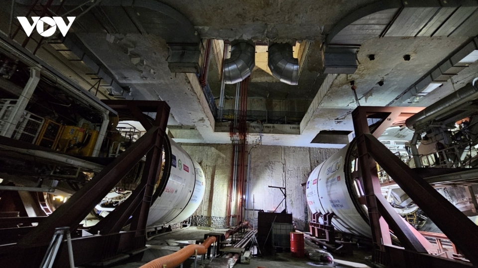Two giant tunnel boring machines ready for Hanoi metro line drilling