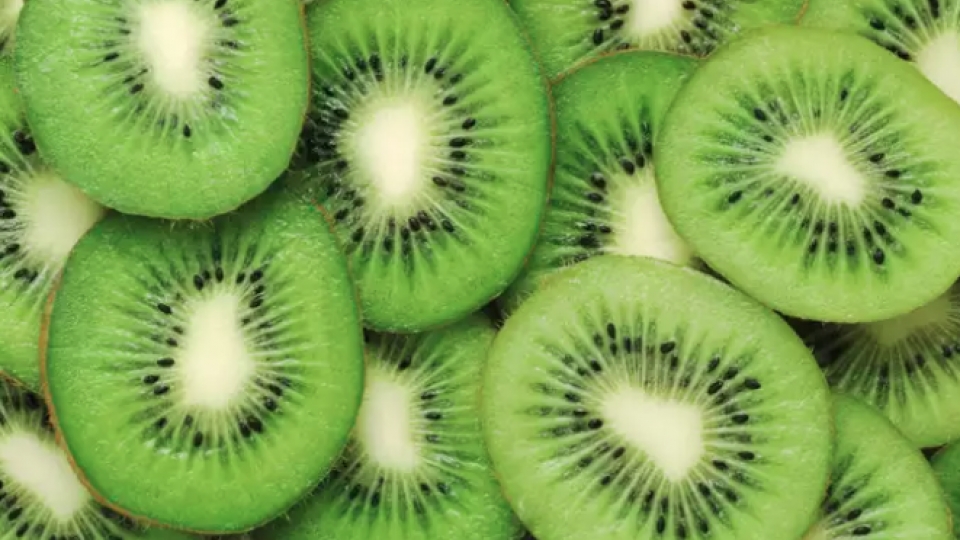 ai_nen_an_kiwi_2.png