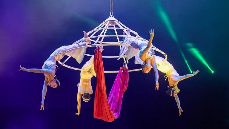 circus.jpg
