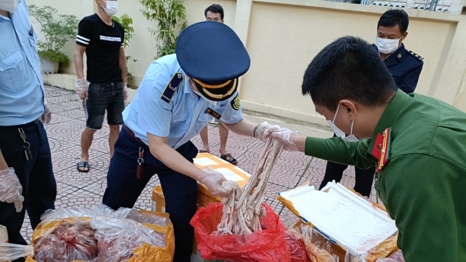 hon_500kg_noi_tang_da_boc_mui_hoi_thoi.jpg