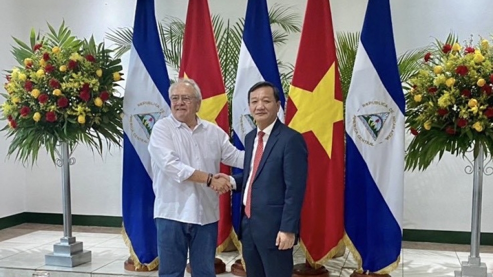 Đoàn đại biểu đảng ta dự kỷ niệm 45 năm ngày thắng lợi Cách mạng Sandino