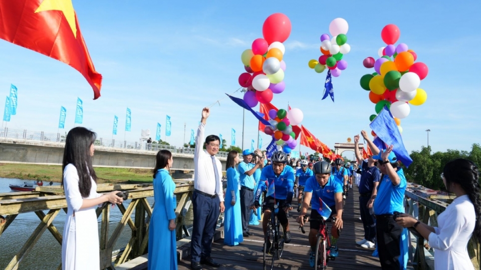 ngay_hoi_dap_xe_vi_hoa_binh_tai_quang_tri_2024.jpg