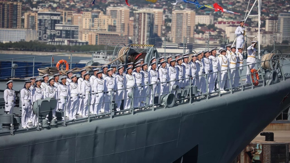 ngayhaiquan.jpg
