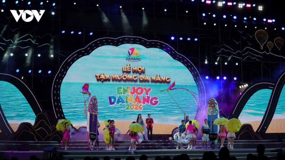 Enjoy Da Nang festival 2024 attracts large number of tourists
