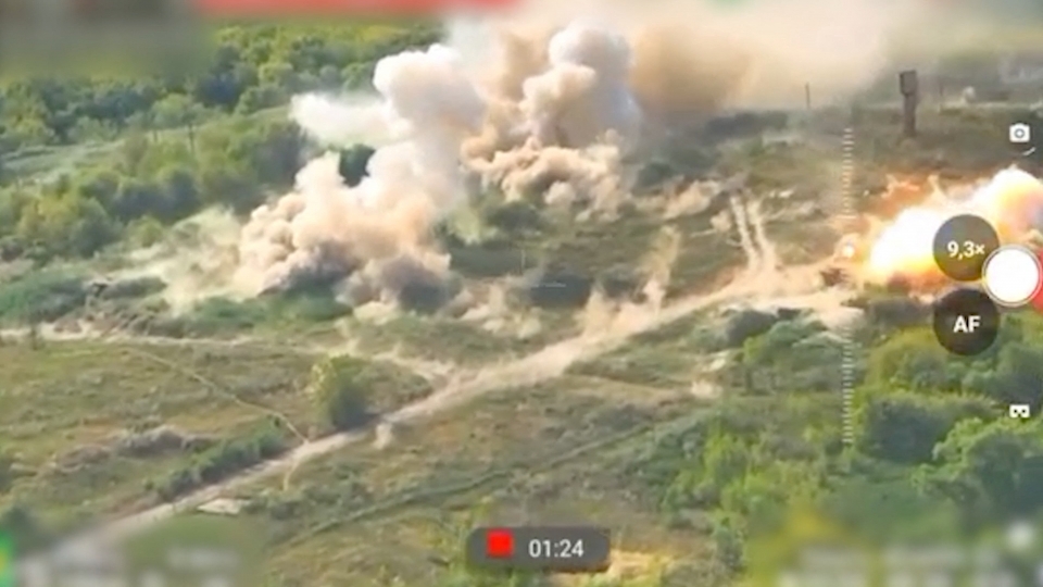 2024-08-22T234424Z_93162647_RC2BL9A07CEI_RTRMADP_3_UKRAINE-CRISIS-KURSK-BOMB.JPG