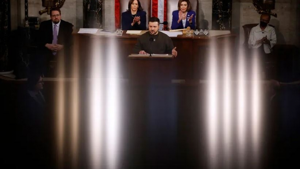 Zelensky Harris.JPG