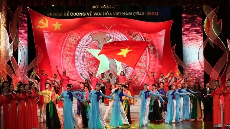 chinh.jpg