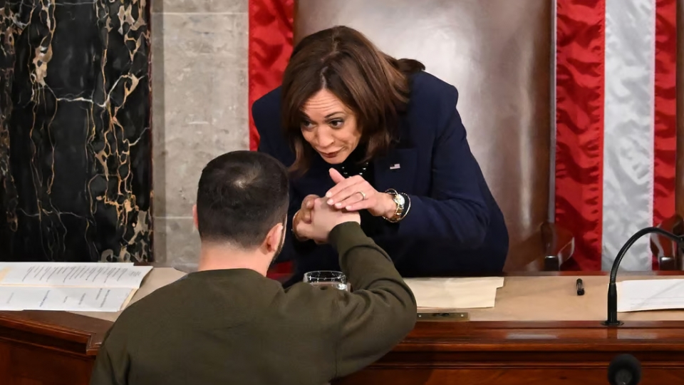 harris_ukraine.jpg