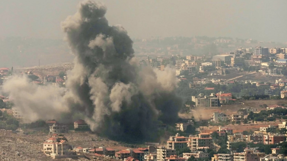 Israel tan cong Hezbollah, Israel khong kich Lebanon 9-2024, -euronews.jpg