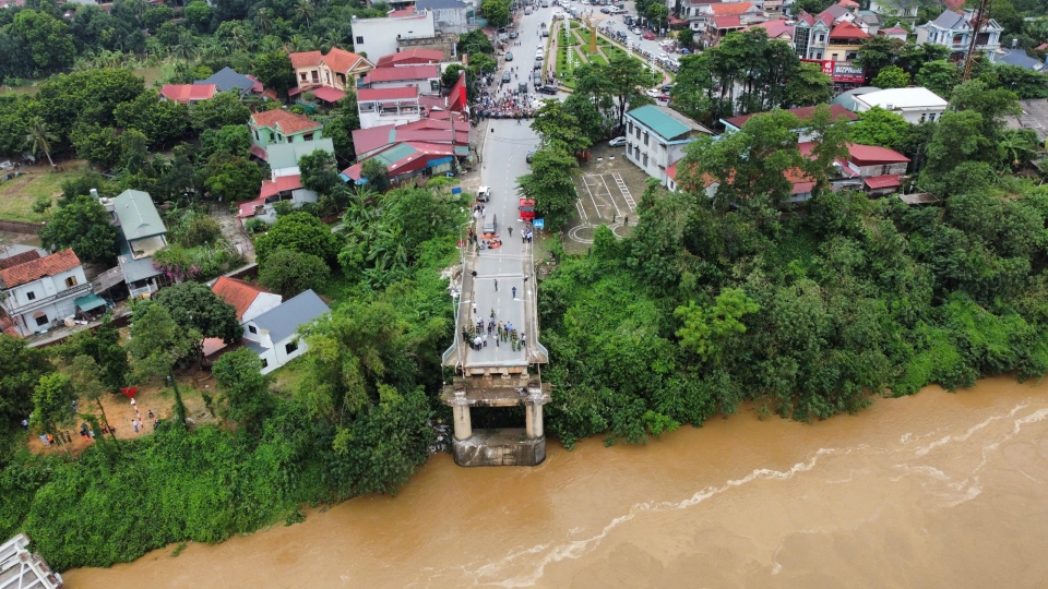 sap_cau_phong_chau_10.jpg