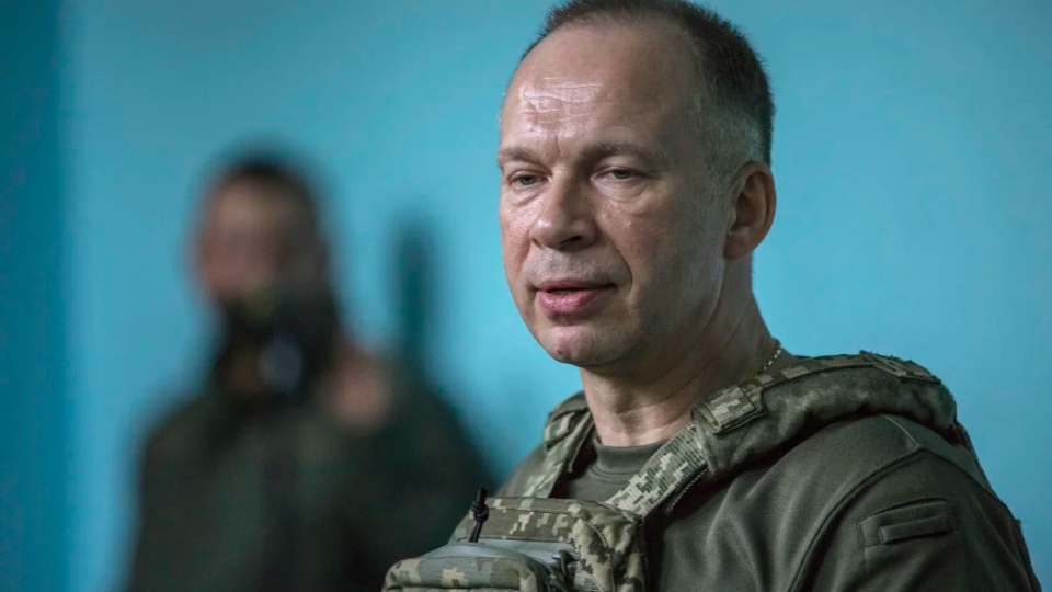 tong tu lenh quan doi Ukraine Syrskyi, luc o mat tran Donetsk -global images ukraine.jpg
