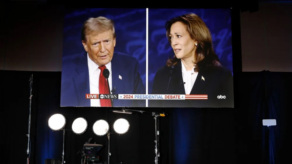 trump_harris.jpg