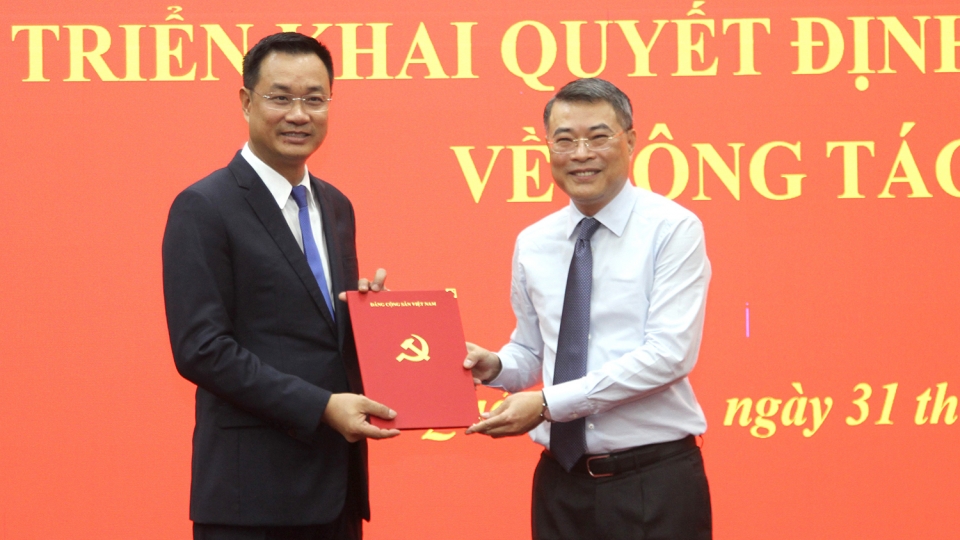 Le Ngoc Quang Bi thu Tinh uy Quang Binh.jpg