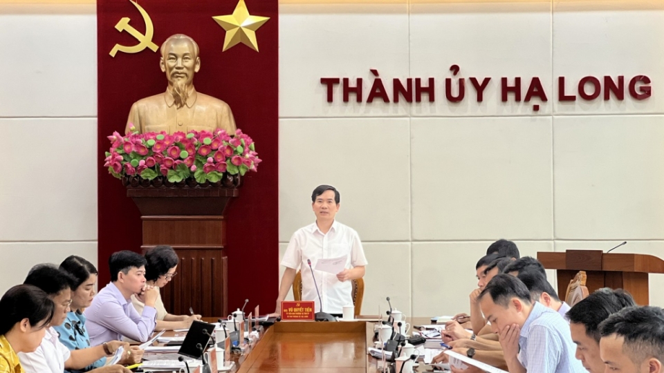 _ban_thuong_vu_thanh_uy_ha_long_hop_ban_ve_tien_do_thuc_hien_giai_ngan_nguon_von_ke_hoach_dau_tu_cong_nam_2024._1.jpg