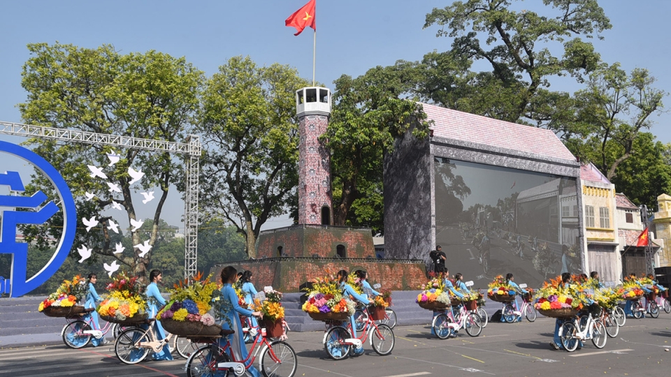 Hà Nội tiếp tục cấm đường xung quanh khu vực hồ Hoàn Kiếm đến hết ngày 13/10