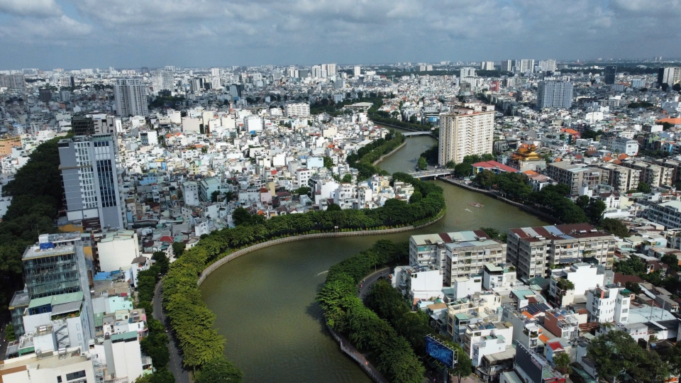 tang_truong_kinh_te_tphcm_1.jpg