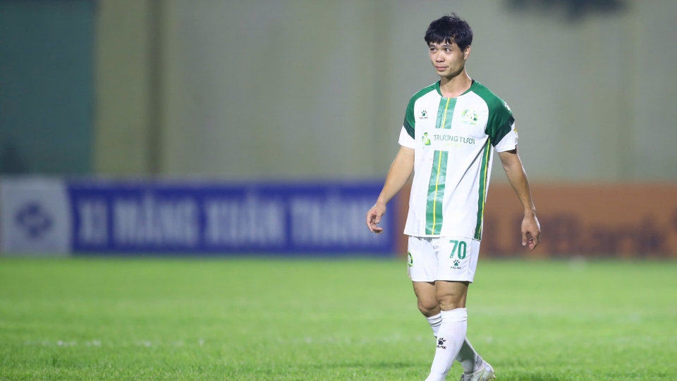 truc_tiep_cong_phuong_hoa_binh_vs_binh_phuoc_13.jpg
