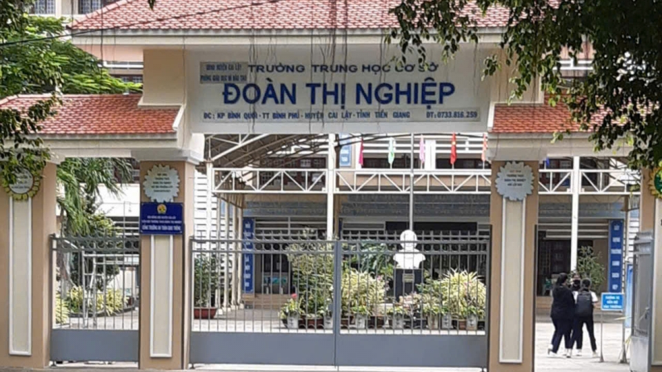 Hiệu trưởng trường THCS Đoàn Thị Nghiệp tử vong sau khi bị một con ong đốt