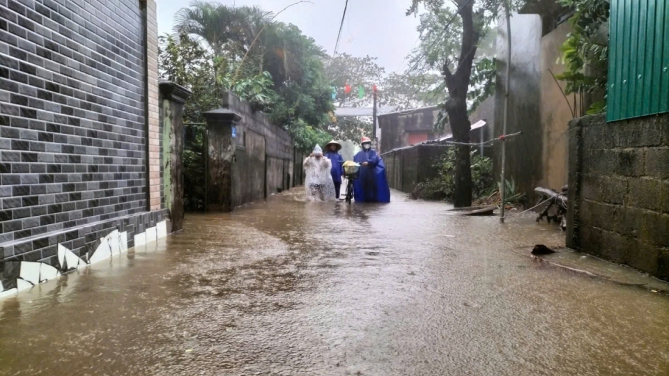 Heavy rain to lash central Vietnam, severe flooding expected.jpg