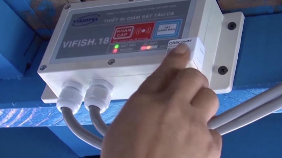 Kiểm tra kỹ các thiết bị giám sát hành trình trên tàu cá đối với số tàu thường xuyên mất kết nối trên biển.jpg