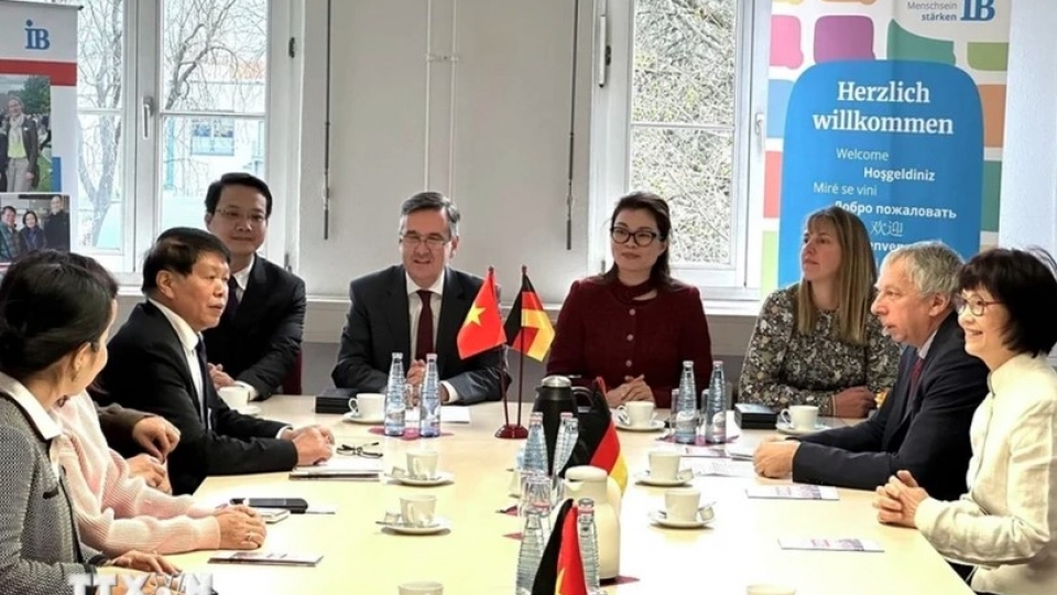 Vietnamese firm signs labour cooperation deal with German partners