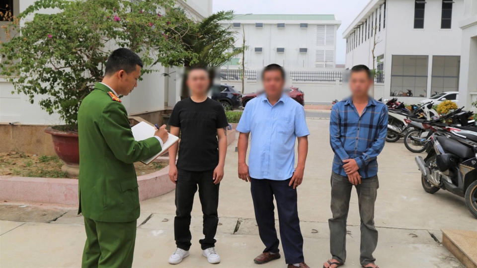 phao 1.jpg