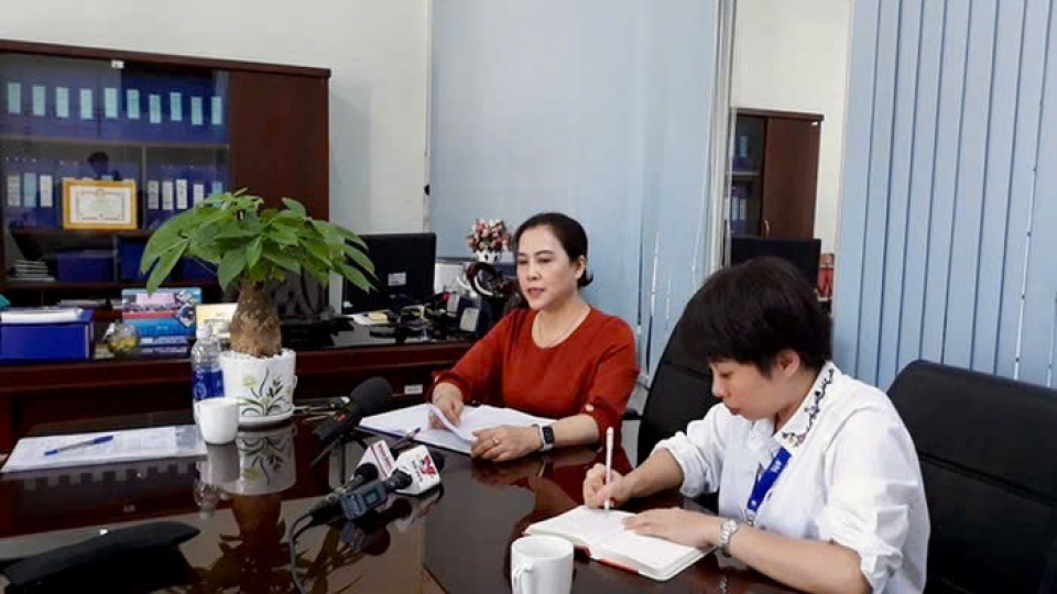 phong_vien_vov_da_tung_phan_anh_ve_nhung_sai_pham_cua_ba_huynh_thi_kim_hue_khi_con_la_hieu_truong_truong_thpt_chu_van_an_thanh_pho_buon_ma_thuot_tinh_dak_lak.jpg