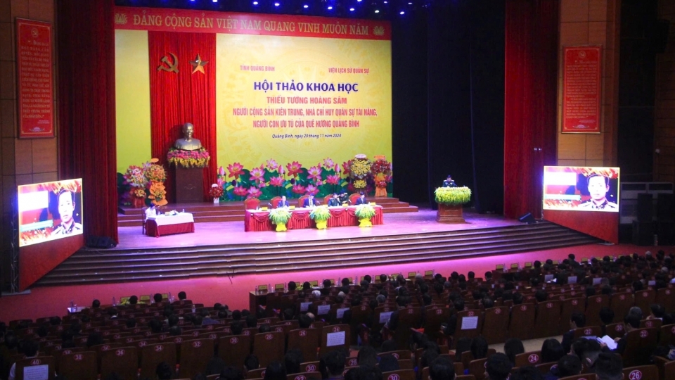 quang_canh_hoi_thao_khoa_hoc.jpg