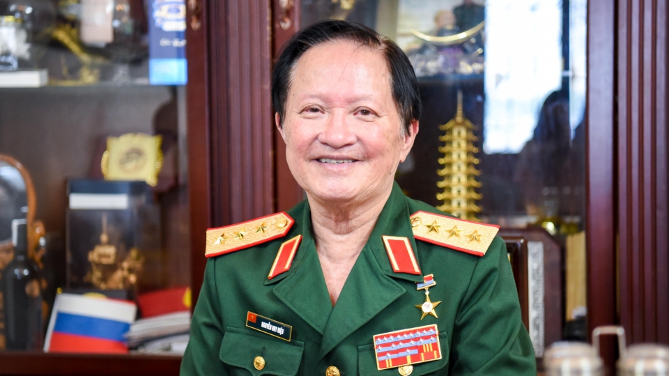 thuong_tuong_nguyen_huy_hieu.jpg
