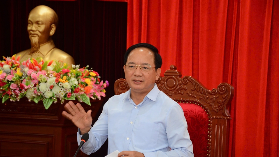thuong_tuong_trinh_van_quyet_phat_bieu_tai_buoi_lam_viec.jpg
