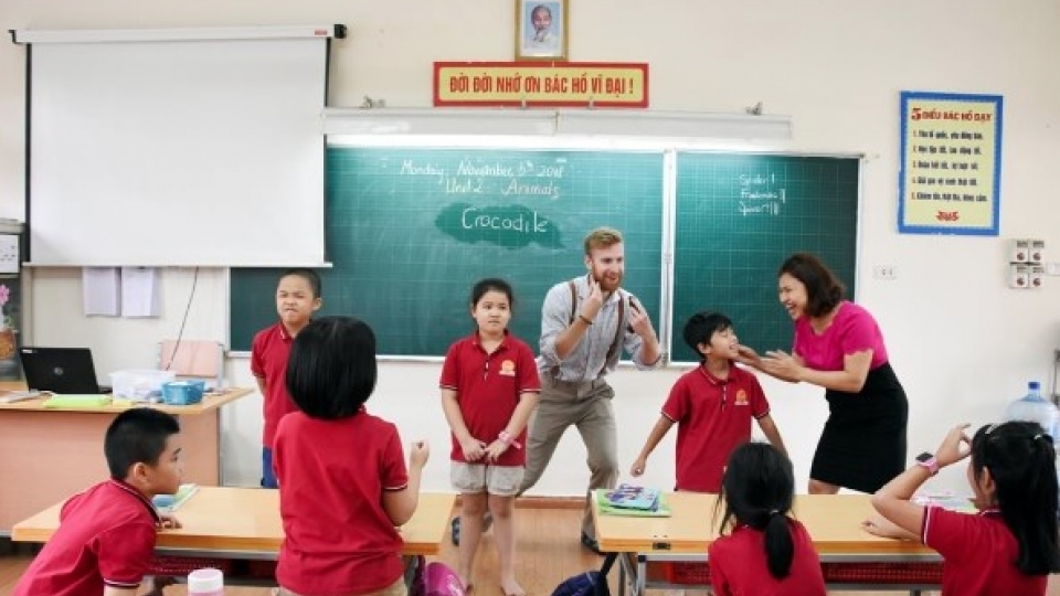 Vietnam slips in latest English proficiency rankings