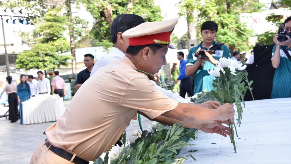 380 người tử vong vì tai nạn giao thông ở TP.HCM trong 10 tháng