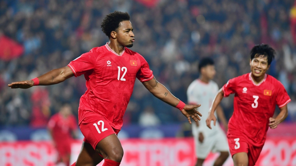 11._dt_viet_nam_5-0_myanmar.jpg