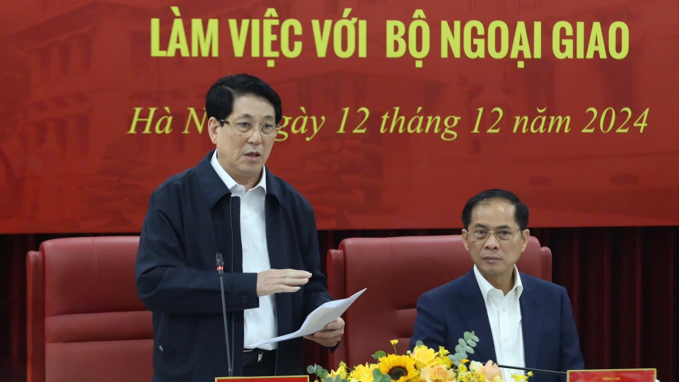 12_12_chu_tich_nuoc_luong_cuong_phat_bieu_tai_buoi_lam_viec_20241212174931.jpg
