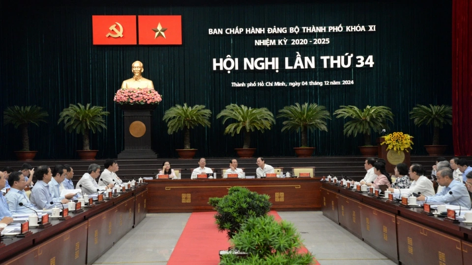 Hoi-nghi-Thanh-uy-TPHCM-lan-thu-34-005.JPG