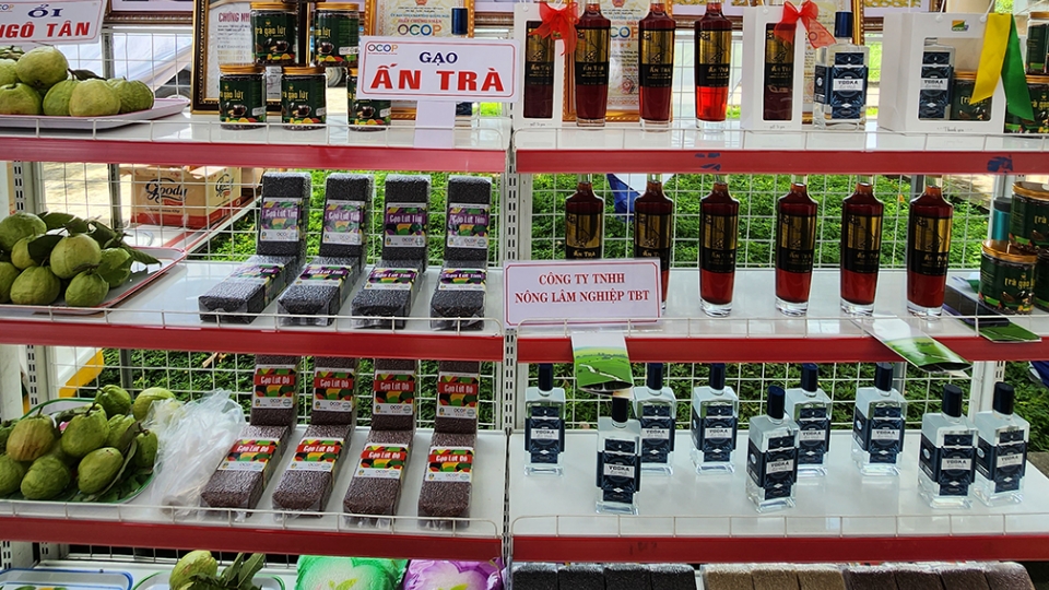 Nhiều HTX sản xuất những sản phẩm đáp ứng thị hiếu thị trường.jpg